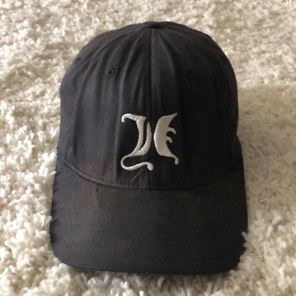 Vintage Hurley flex fit hat s-m